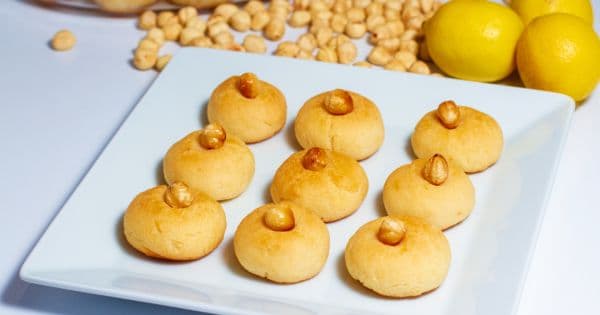 Limonlu İrmikli Kıyır Tatlı