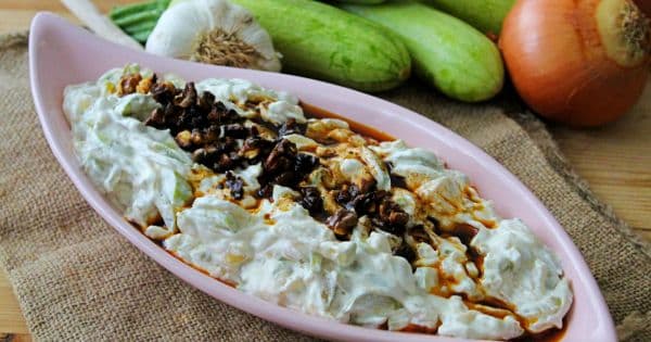 Ceviz Soslu Kabak Yoğurtlama