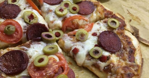 Pratik Lavaş Pizza