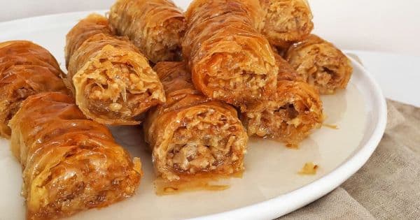 Tahinli Büzme Baklava