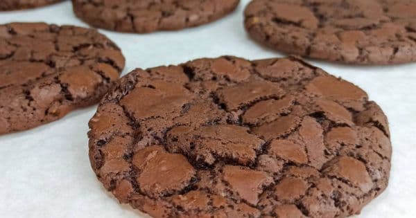 Çikolatalı Brownie Kurabiye