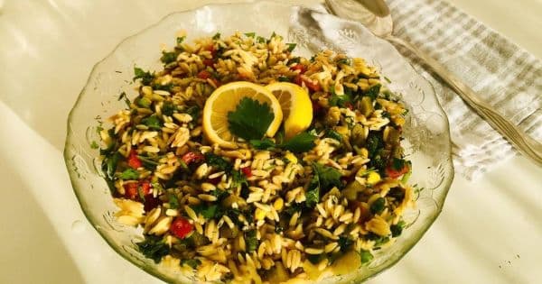 Şehriyeli Salata