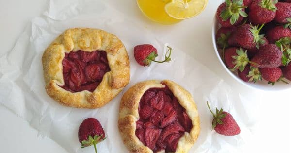 Çilekli Galette