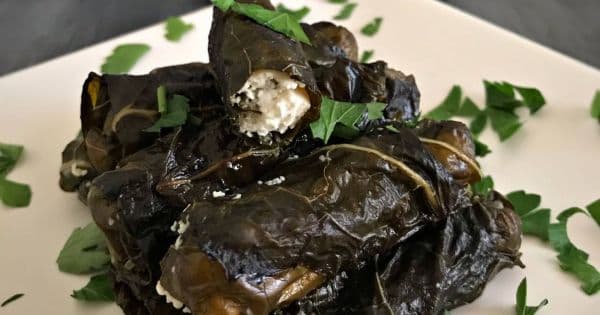 Peynirli Karalahana Dolması