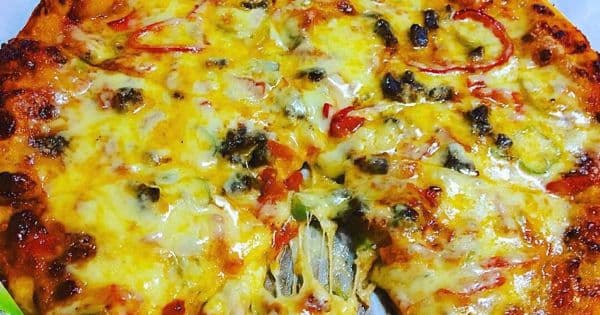 Malzemesi Bol Pizza