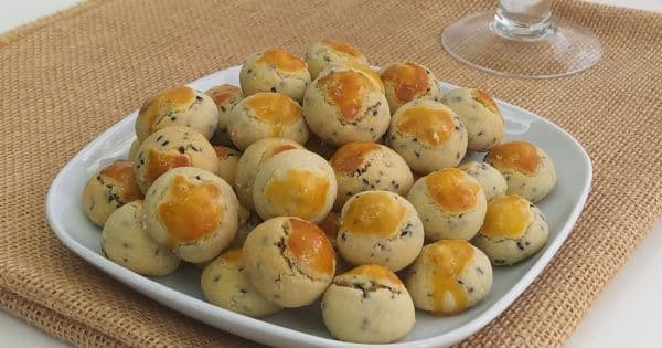 Çörek Otlu Mini Kurabiye