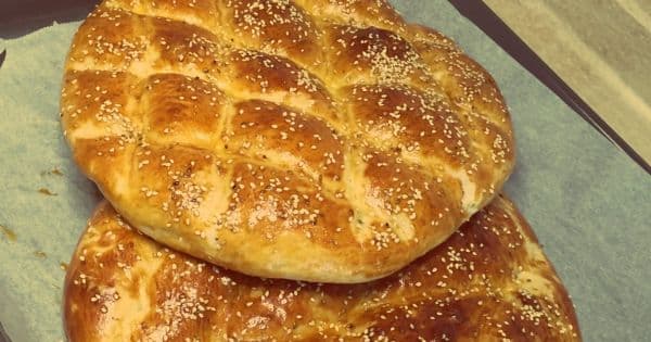Pastane Pidesi