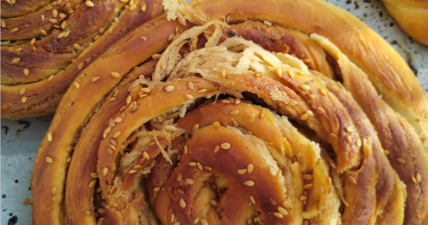 Tahinli Pide