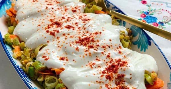 Yoğurtlu Pırasa Kavurma