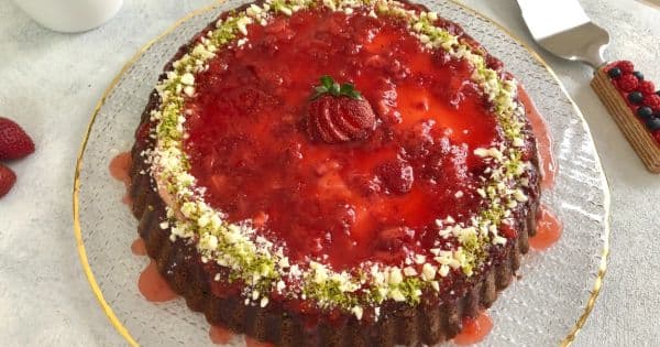 Çilekli Tart Pasta