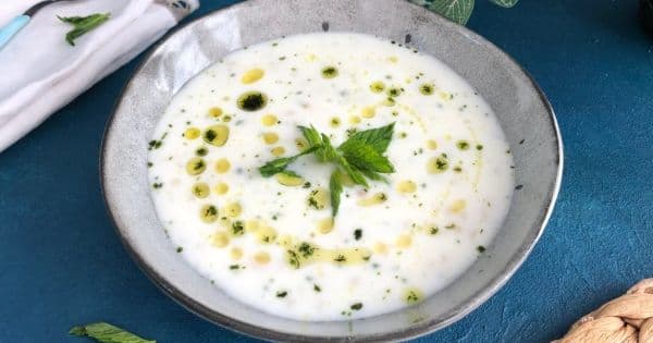 Soğuk Ayran Aşı Çorbası