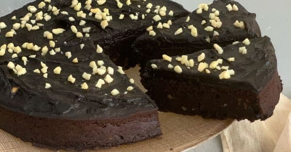 Şekersiz Vegan Çikolatalı Browni