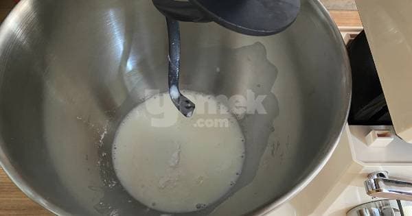 Kabartma Tozlu Yağ Çekmeyen Pişi