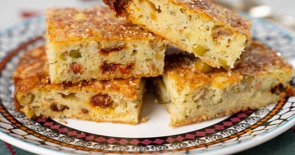 Peynirli Tuzlu Kek