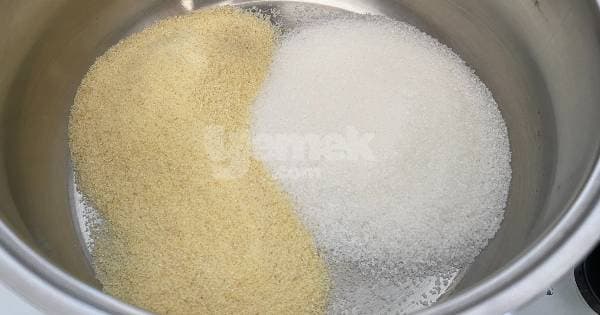 Lokum Görünümlü İrmik Tatlısı