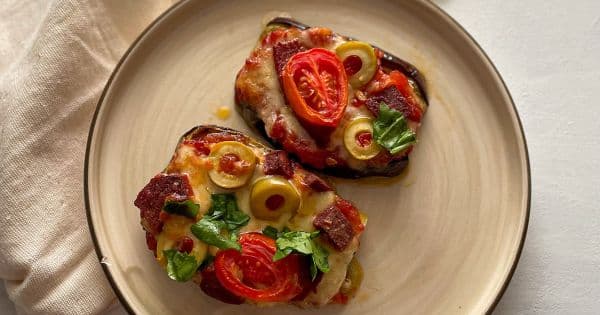 Patlıcan Tabanlı Fit Pizza