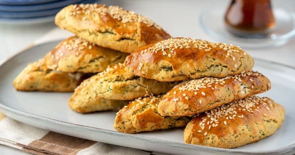 Dereotlu Peynirli Poğaça