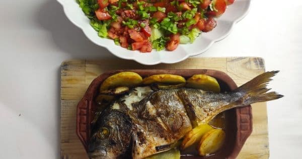 Güveçte Çipura
