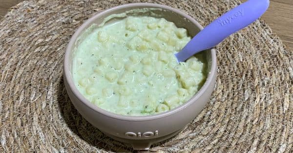 Bebekler İçin Avokado Soslu Makarna