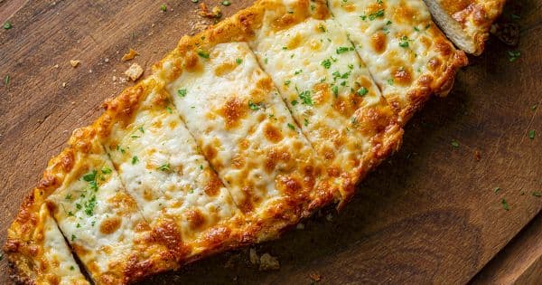 Sarımsaklı Peynirli Ekmek