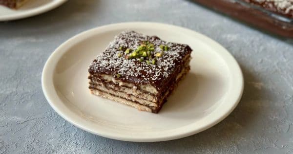 Kremalı Bisküvi Pastası