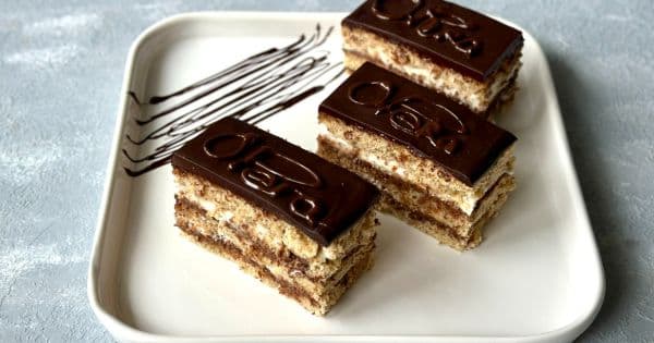 Opera Pastası