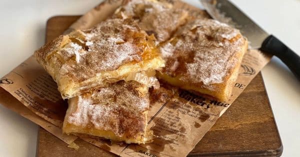 Bougatsa