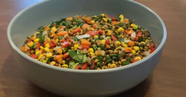 Mısırlı Maş Fasulyesi Salatası