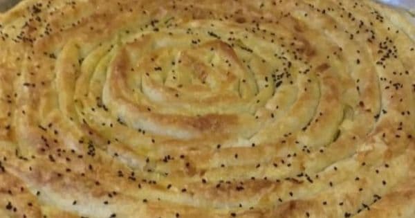 Pırasalı Rulo Börek