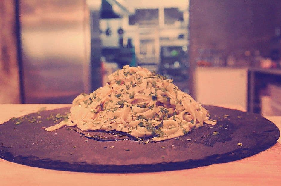 Ev Yapımı Fettucini Alfredo