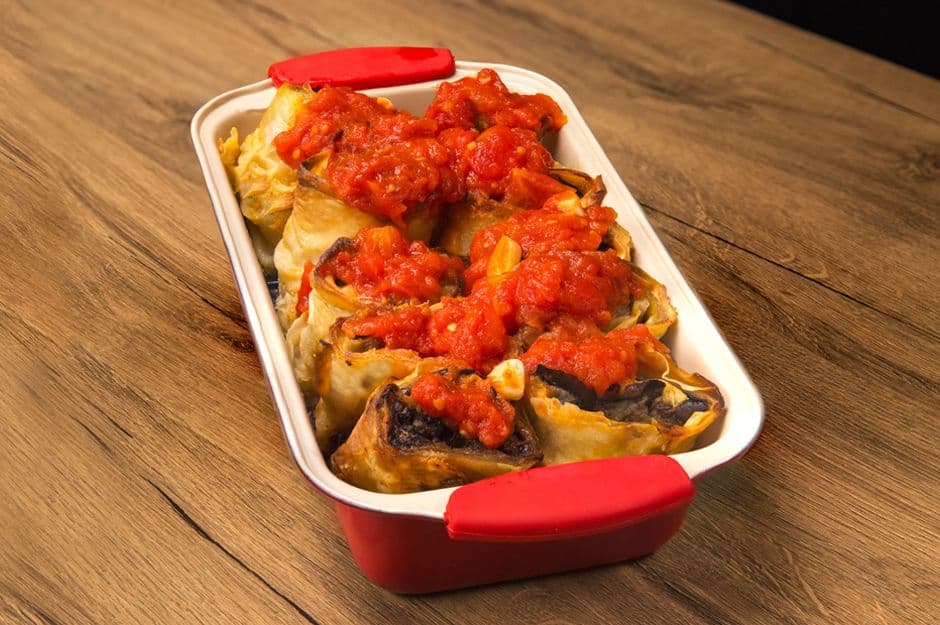 Patlıcanlı Kıymalı Rulo Börek