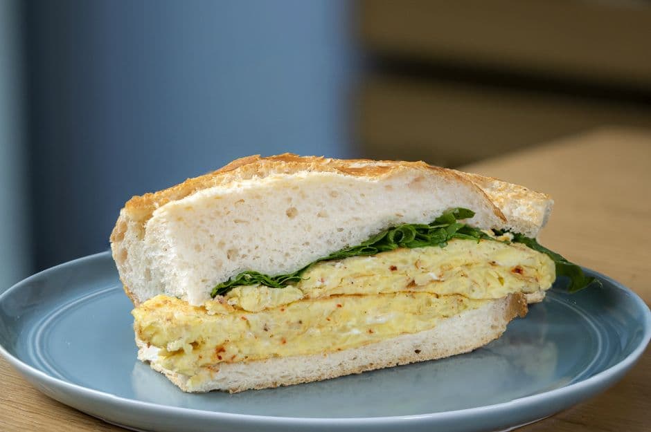 Yumurtalı Patatesli Sandviç