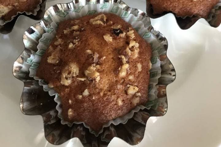 Üzümlü Cevizli Cupcake