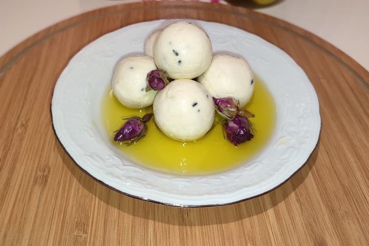 Peynir Topları