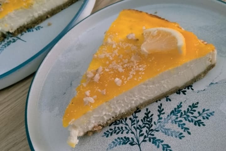 Tam Ölçülü Limonlu Cheesecake
