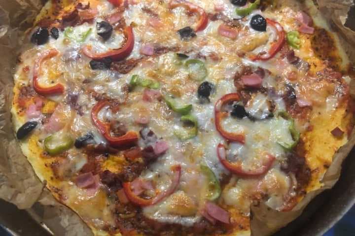 Karnabahar Tabanlı Hamursuz Pizza