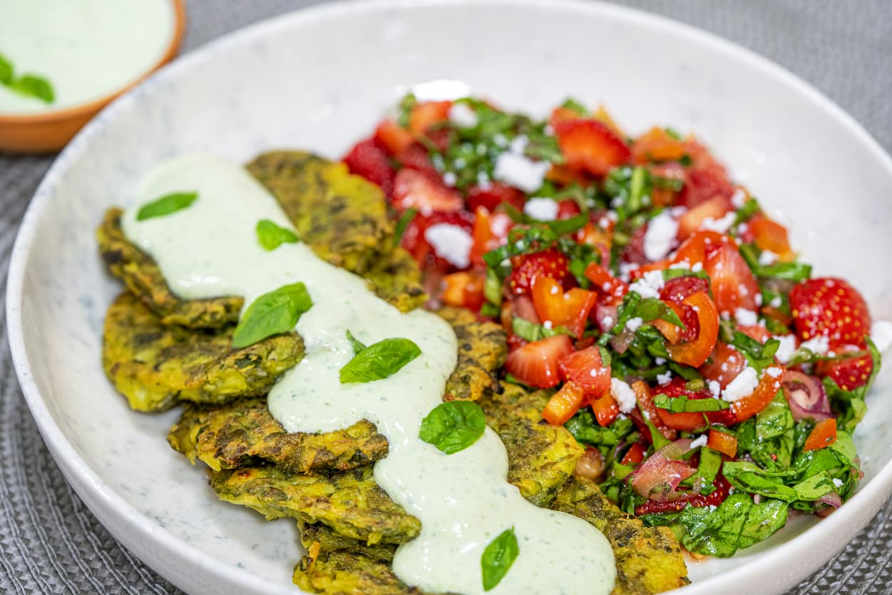 Çilekli Salata ve Semizotlu Mücver