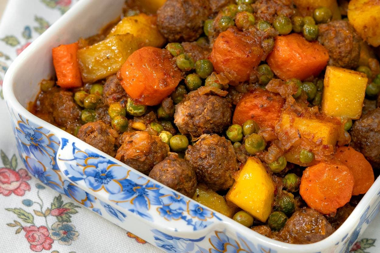 Köfteli Orman Kebabı
