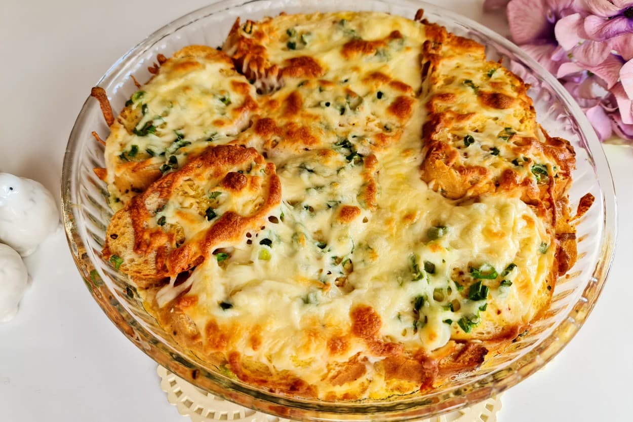 Borcamda Yumurtalı Ekmek