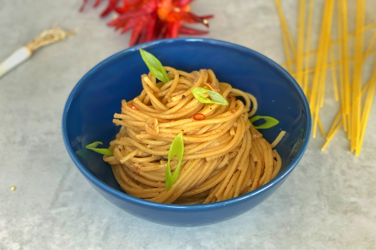 Sarımsaklı Spagetti