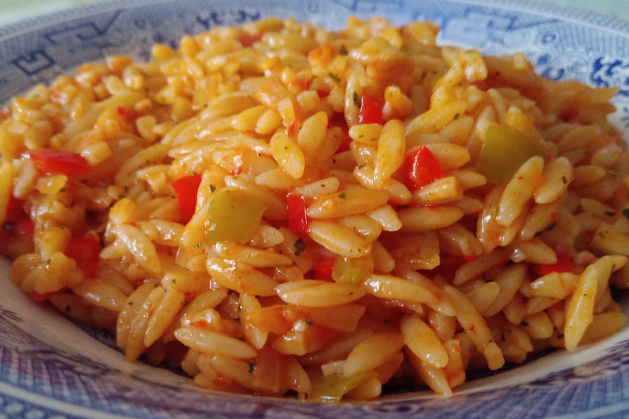 Biberli Arpa Pilavı