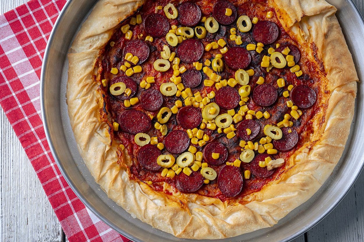 Yufkadan Tepsi Pizzası