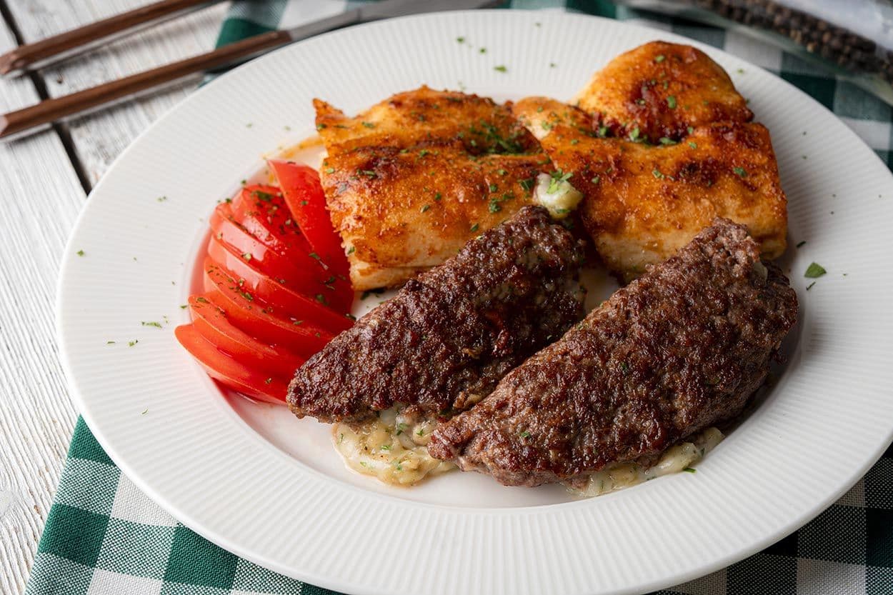 Patlıcanlı Kaşarlı Köfte