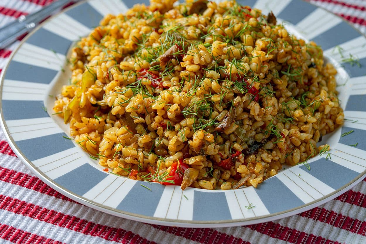 Mantarlı Sebzeli Bulgur Pilavı
