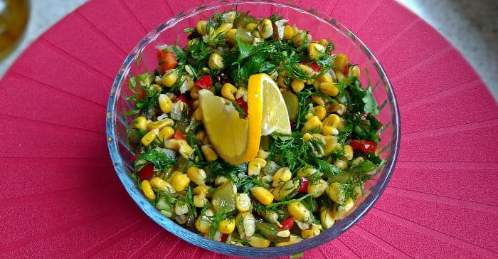 Dereotlu Cevizli Salata