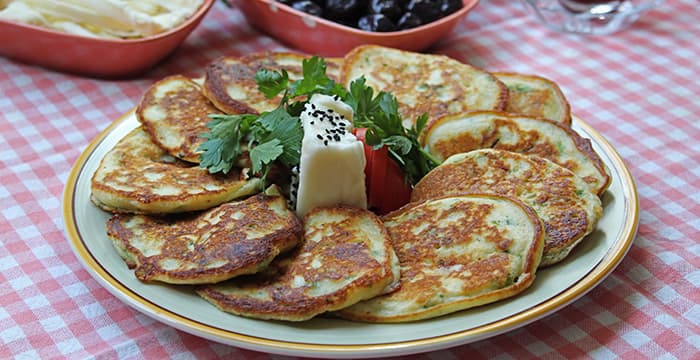 Kahvaltılık Peynirli Pancake