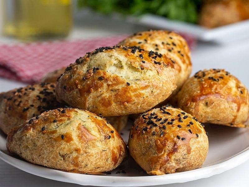 5 Dakika Poğaçası (Kıyır Kıyır Mayasız)