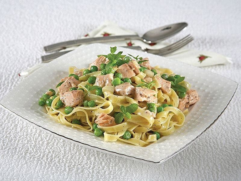 Açık Deniz Somonlu Tagliatelle