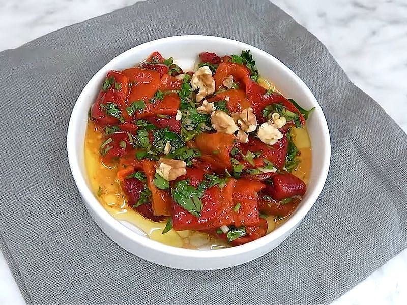 Airfryer'da Köz Biber Salatası tarifi