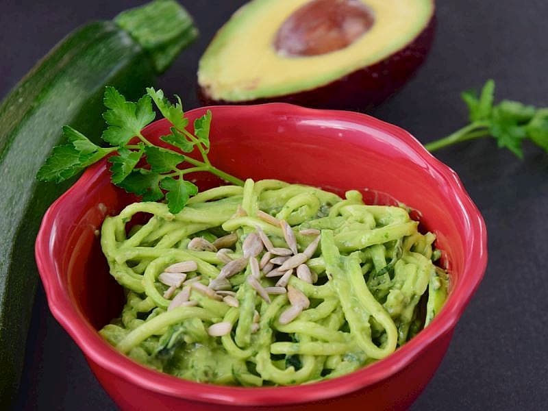Avokadolu Kabak Spagetti